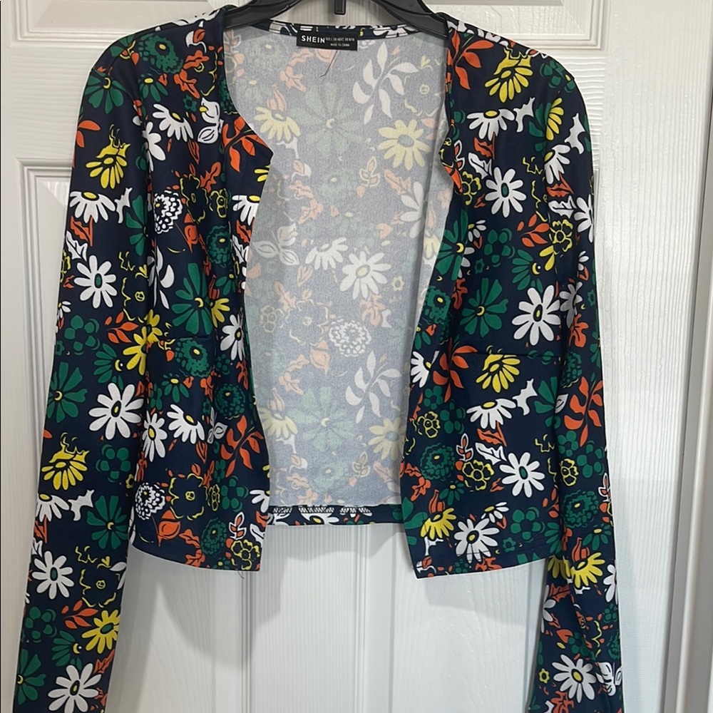 SHEIN Green and Orange Blazer Vibrant Floral Design